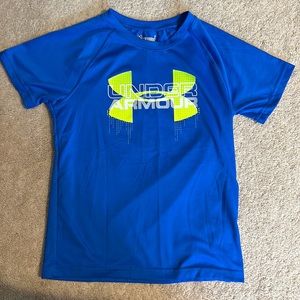 Under Armour Size 7 Shirt